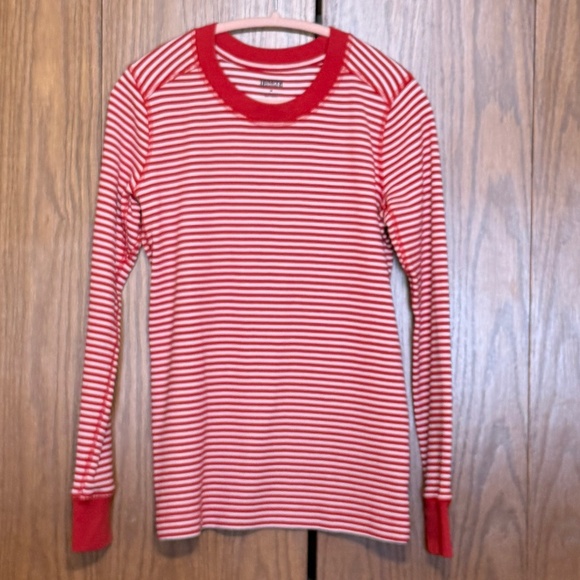 Duluth Trading Co. Waffle Crewneck - Picture 4 of 7